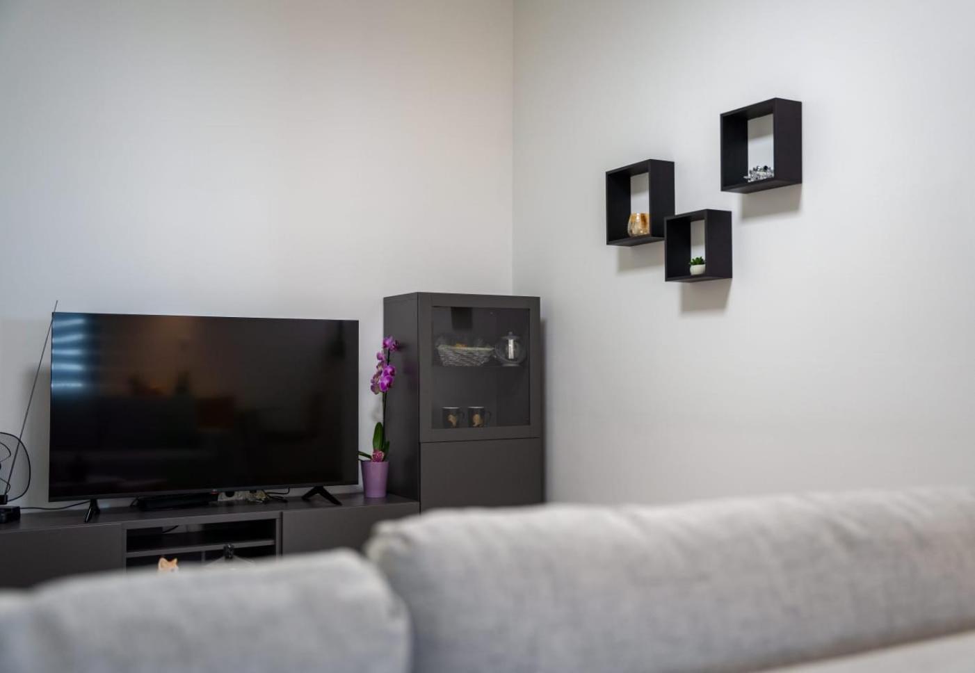 Apartman Mihovil Ґоспич Екстер'єр фото