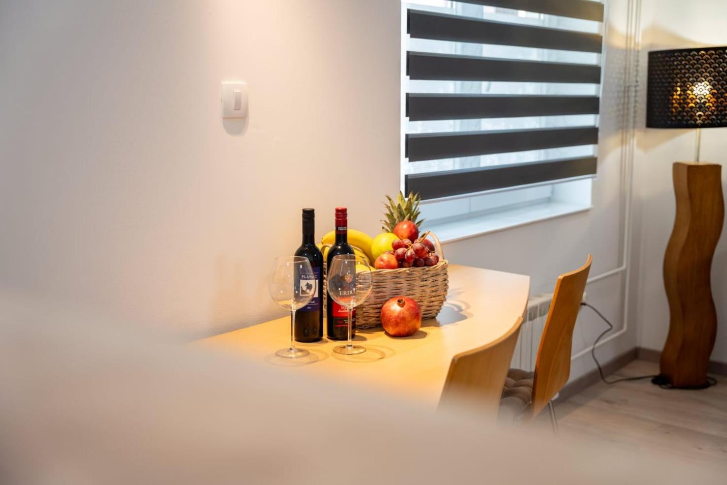 Apartman Mihovil Ґоспич Екстер'єр фото